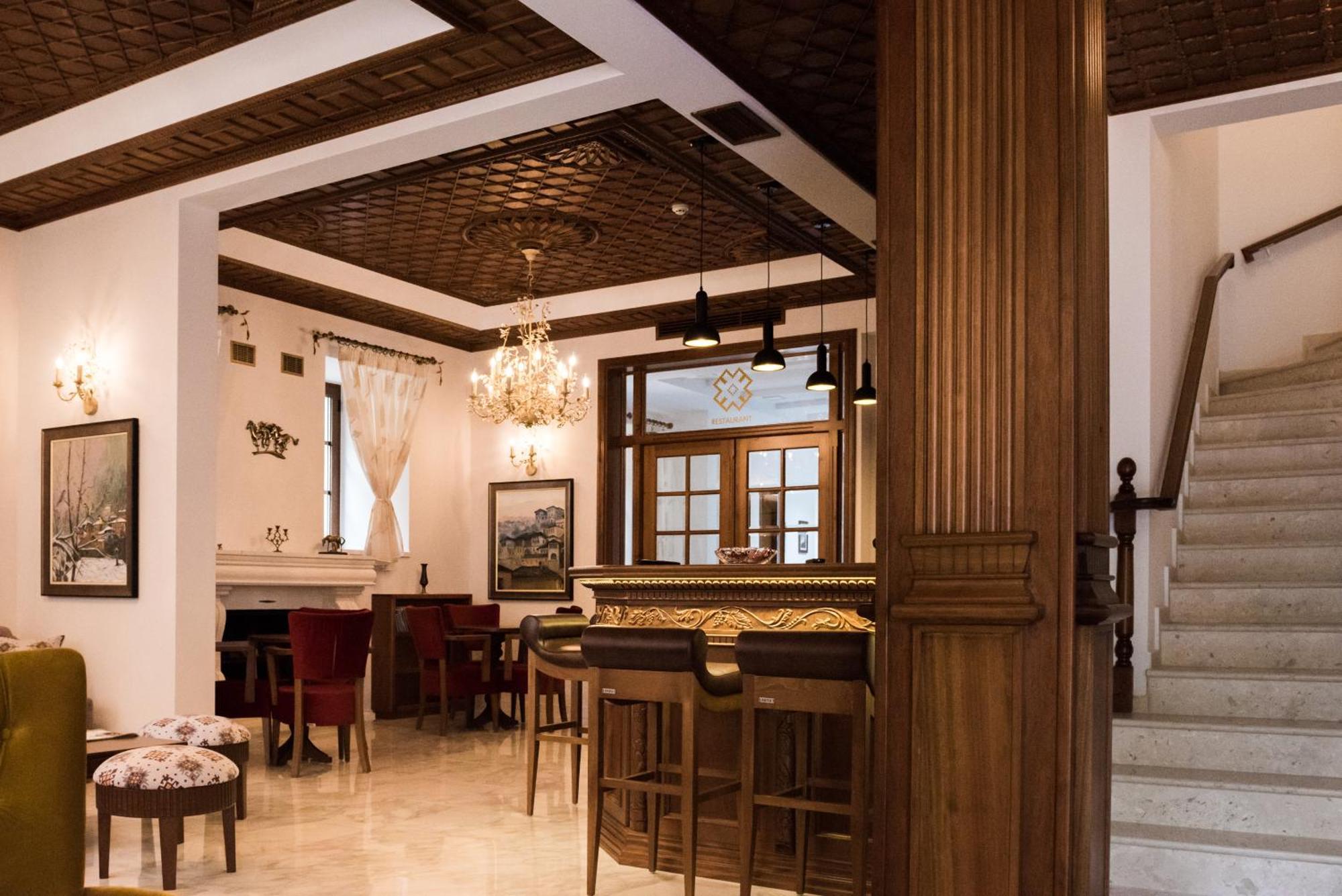 阿尔基洛酒店 Gjirokastër 外观 照片